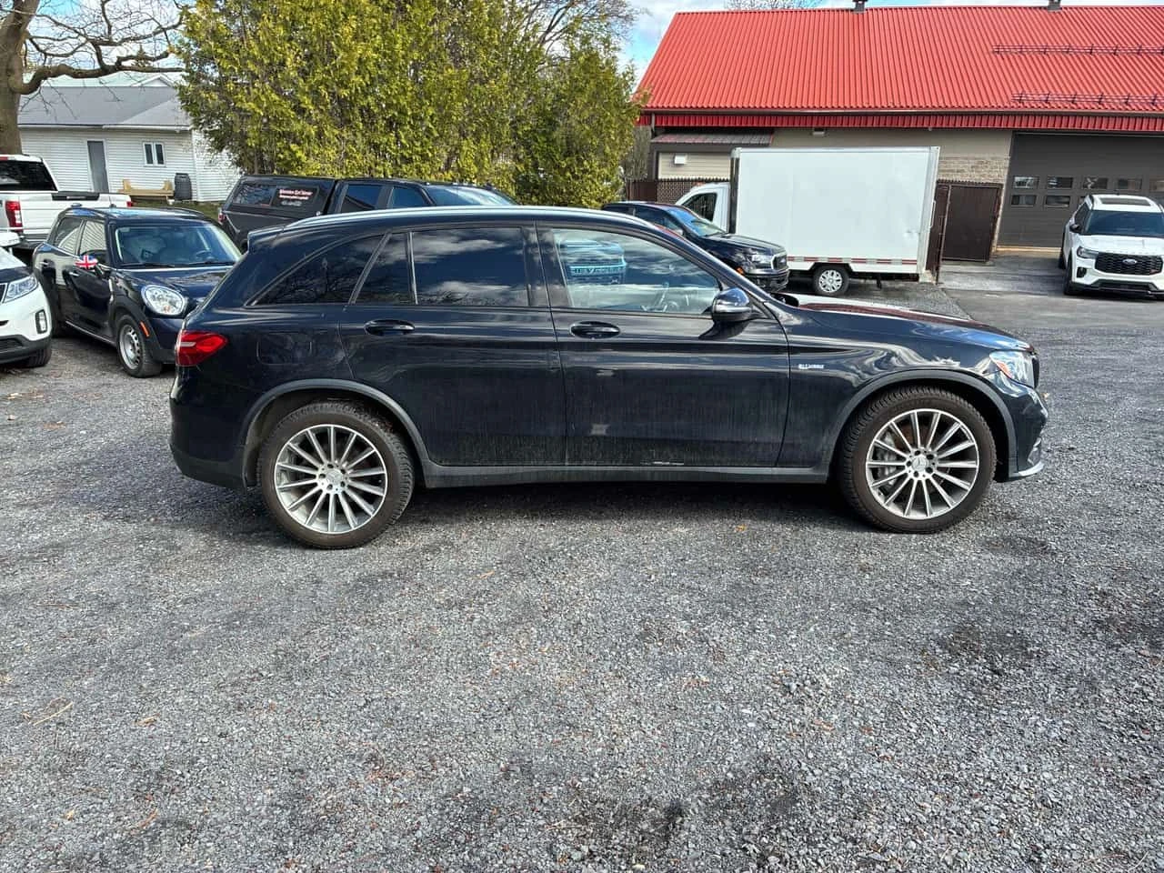 Mercedes-Benz GLC 43 AMG * CARFAX * БЕЗ ПЪРВОНАЧАЛНА ВНОСКА, снимка 3 - Автомобили и джипове - 54384721