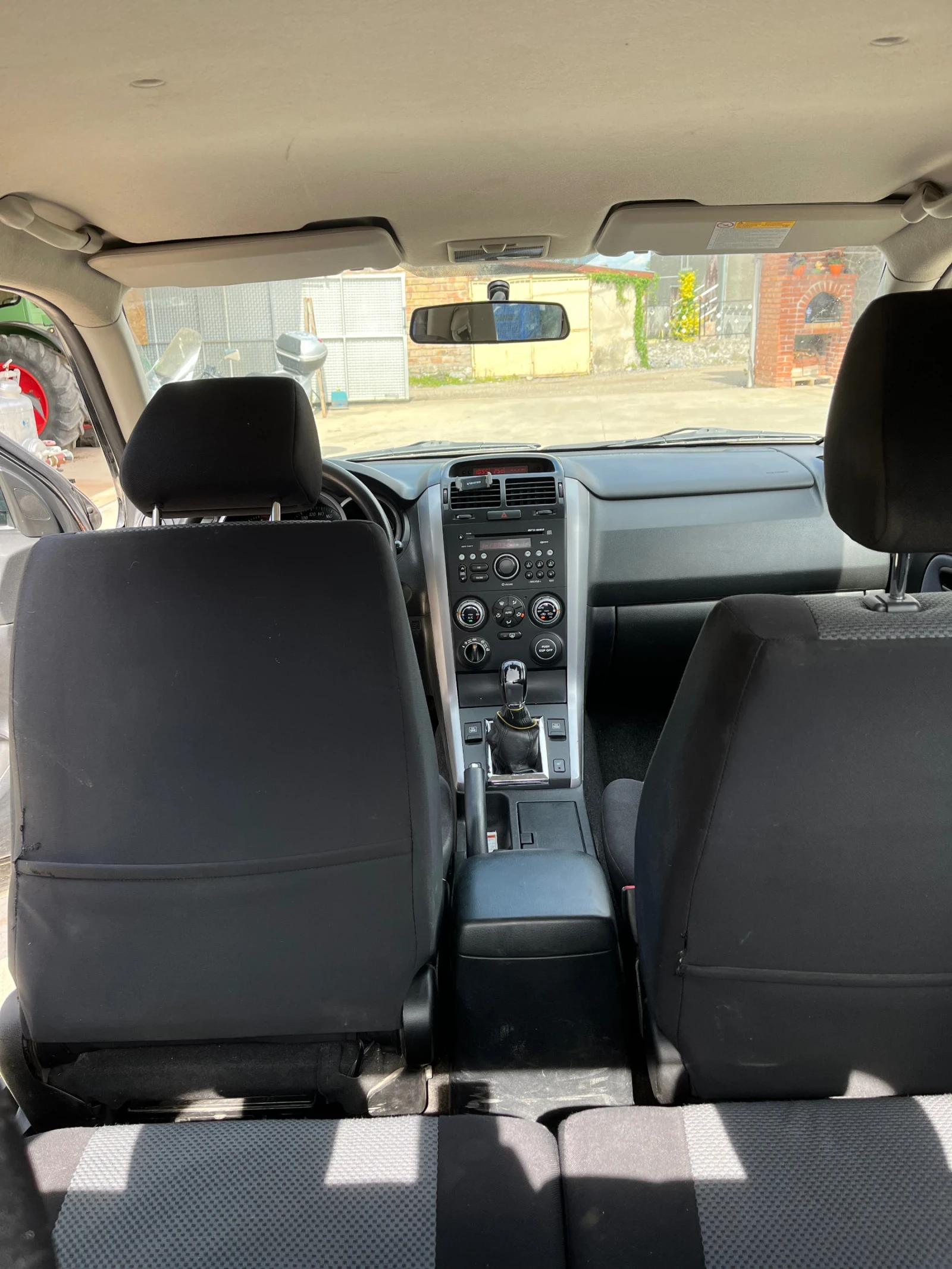 Suzuki Grand vitara 1.9 d, снимка 7 - Автомобили и джипове - 54493334