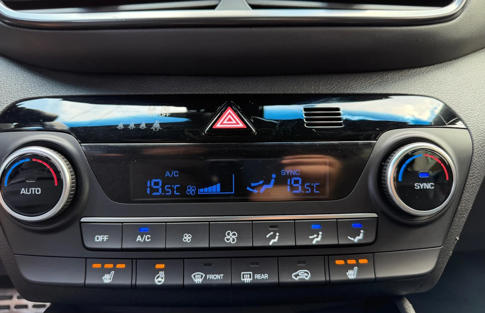 Hyundai Tucson 1.6 TGDI N-LINE 4WD Внос Швейцария, снимка 11 - Автомобили и джипове - 55129084
