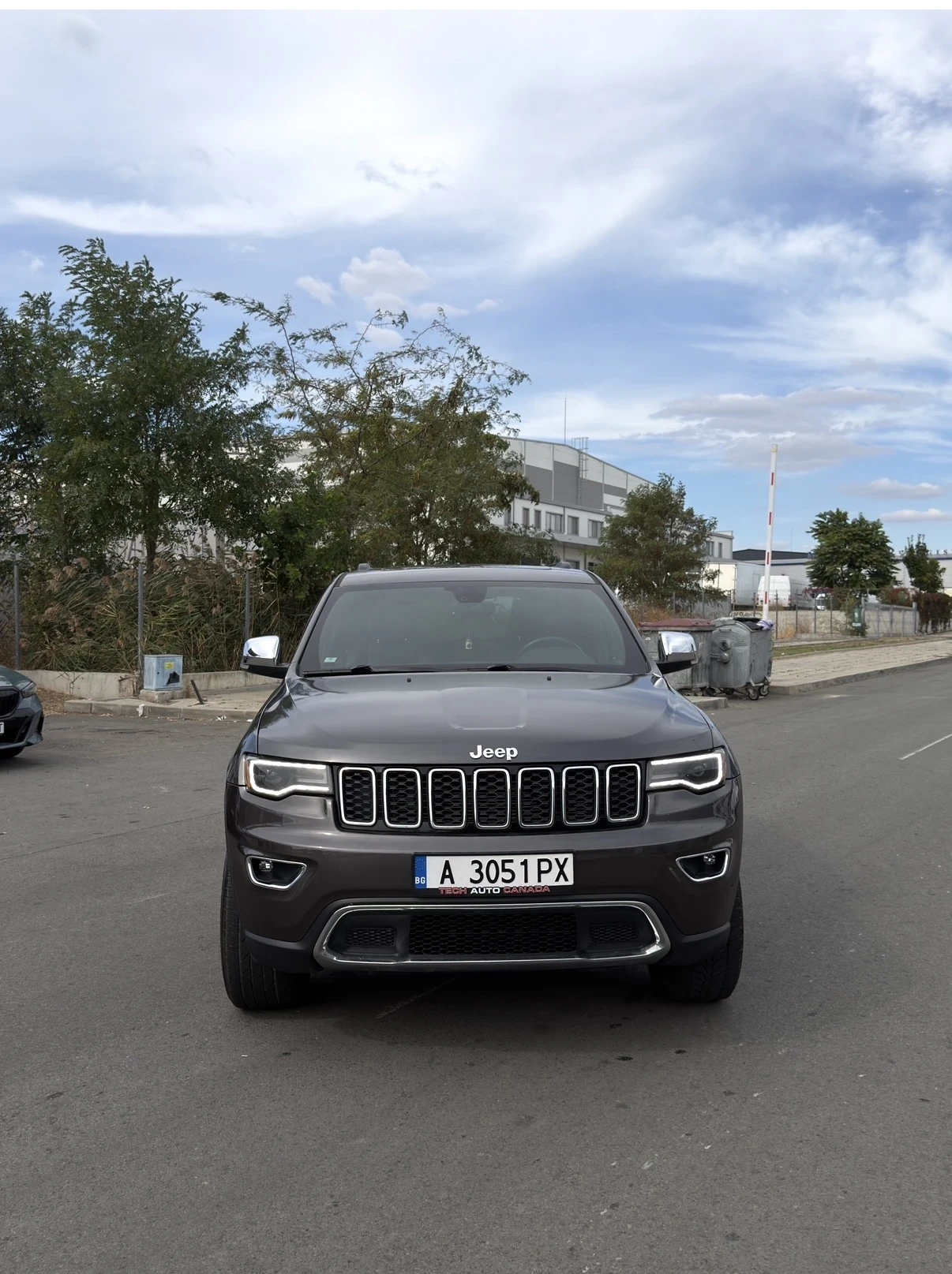 Jeep Grand cherokee 3.6 Limited/4x4/Full/Led, снимка 3 - Автомобили и джипове - 56245838