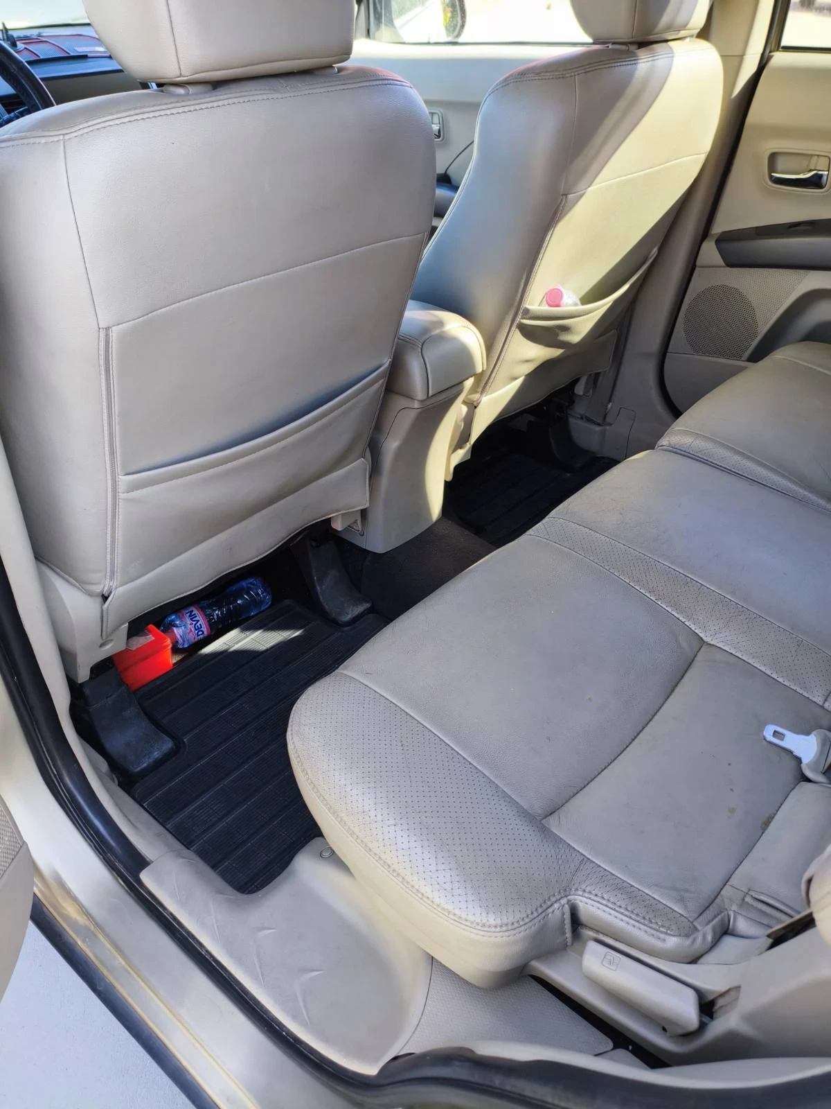Mitsubishi Outlander, снимка 2 - Автомобили и джипове - 56374862