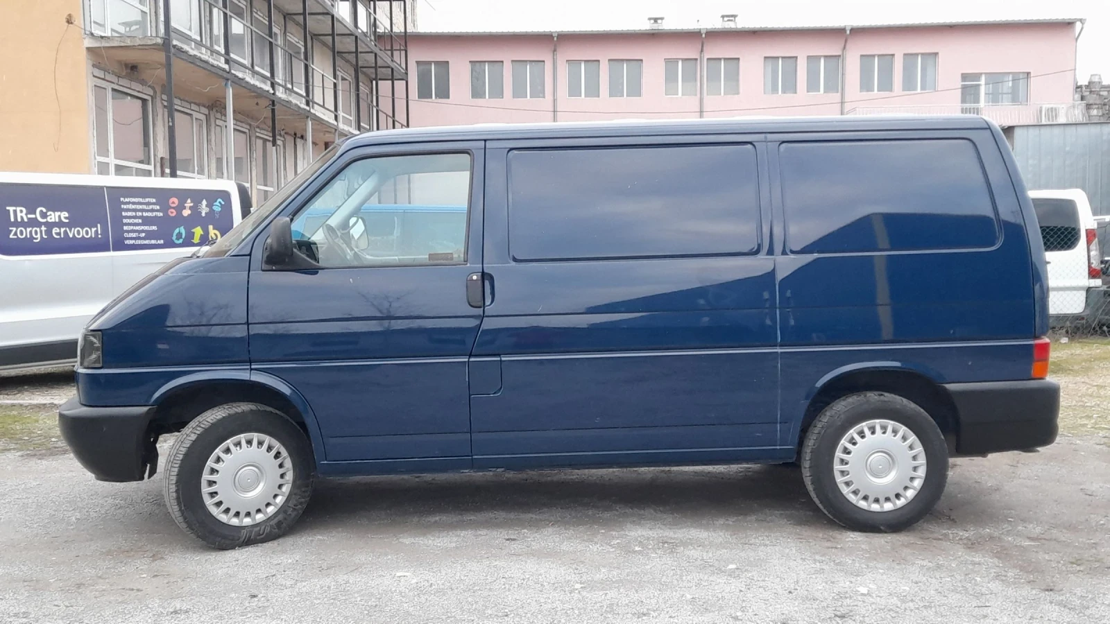 VW Transporter 2.5TDI 102kc 245x km - изображение 7