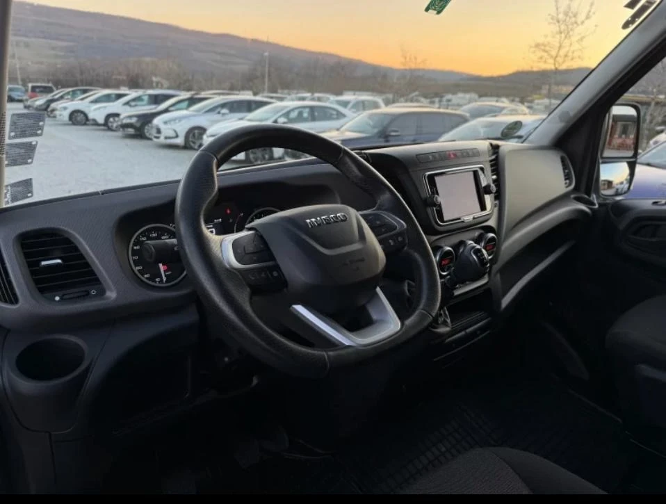 Iveco Daily 35c18, снимка 7 - Бусове и автобуси - 54039879