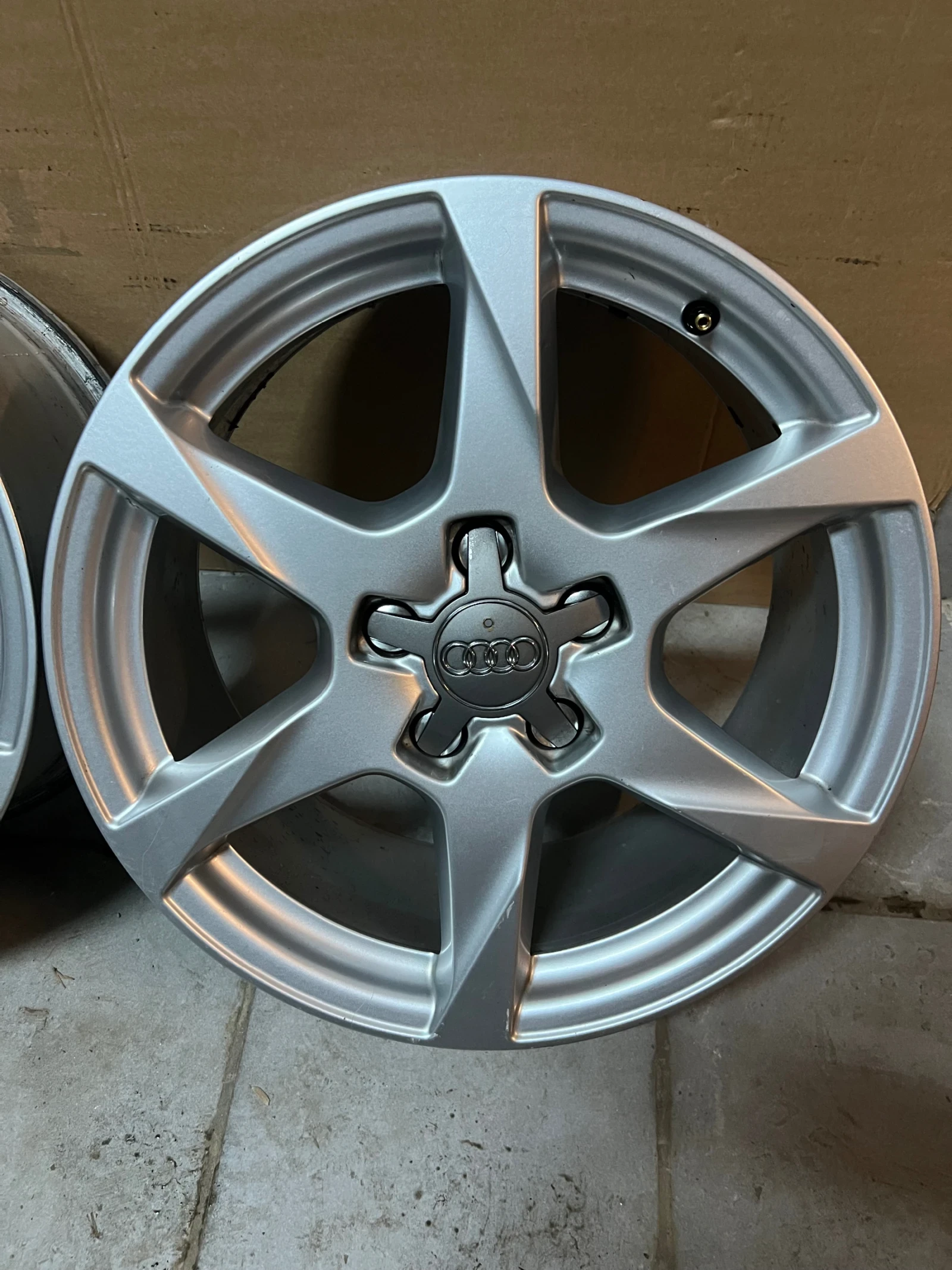 ������ | Mobile.bg � ����������� 1