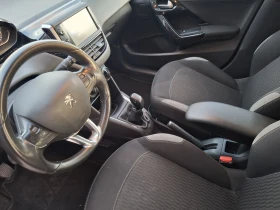 Peugeot 208 1.2benzin * euro6 * COC  * * TOP, снимка 15
