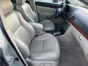 Toyota Avensis 2.4 Автоматик, снимка 11