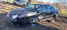Mercedes-Benz C 180 180, снимка 2