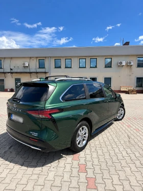 Toyota Sienna PLATINUM AWD 2024   2.5 HYBRID   7 МЕСТА - 25000 € - 21232514 3
