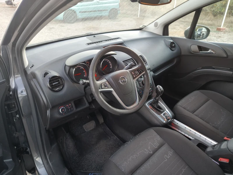 Opel Meriva 1.7CDTI AUTOMATIC TRANSMISSION , снимка 9 - Автомобили и джипове - 47379500