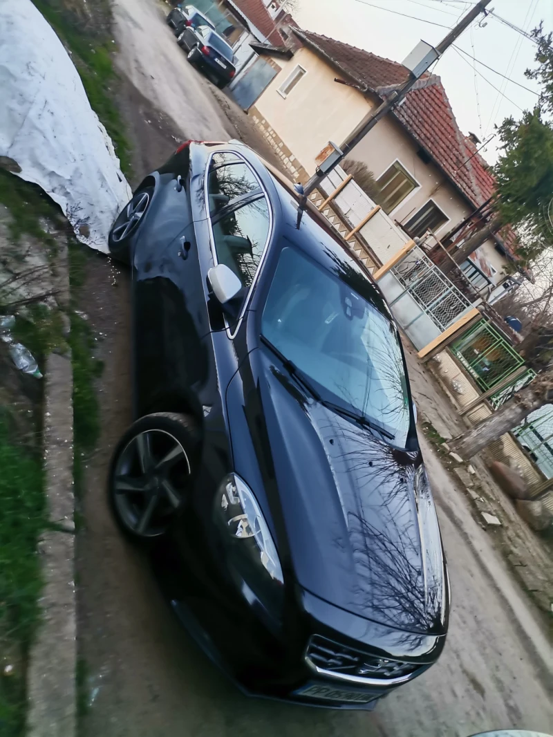 Volvo V40 D2, снимка 8 - Автомобили и джипове - 48770777