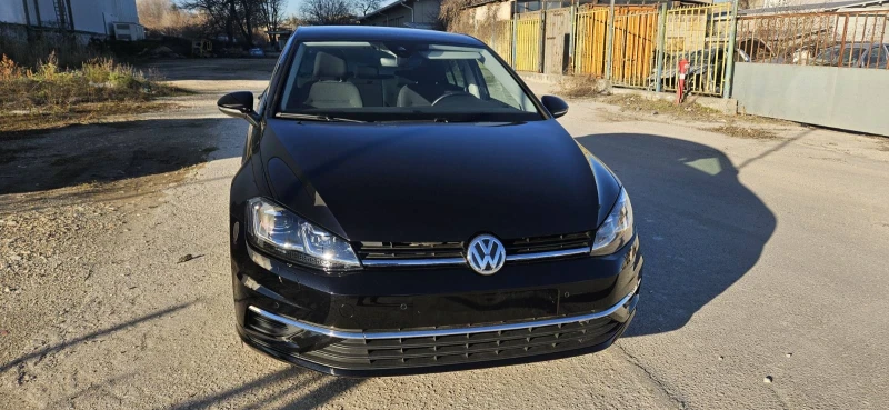 VW Golf 1.5TSI#45 000KM#FULL LED# KEYLESS#CARPLAY#DSG, снимка 1 - Автомобили и джипове - 48481841