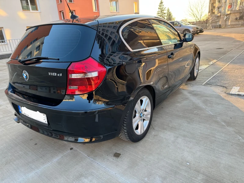 BMW 118, снимка 6 - Автомобили и джипове - 48737300