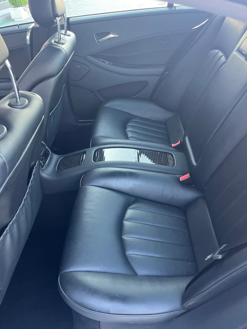 Mercedes-Benz CLS 350 Люк/Мемори, снимка 10 - Автомобили и джипове - 52231165