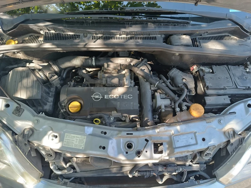 Opel Meriva 1700CDTi, снимка 6 - Автомобили и джипове - 52597272