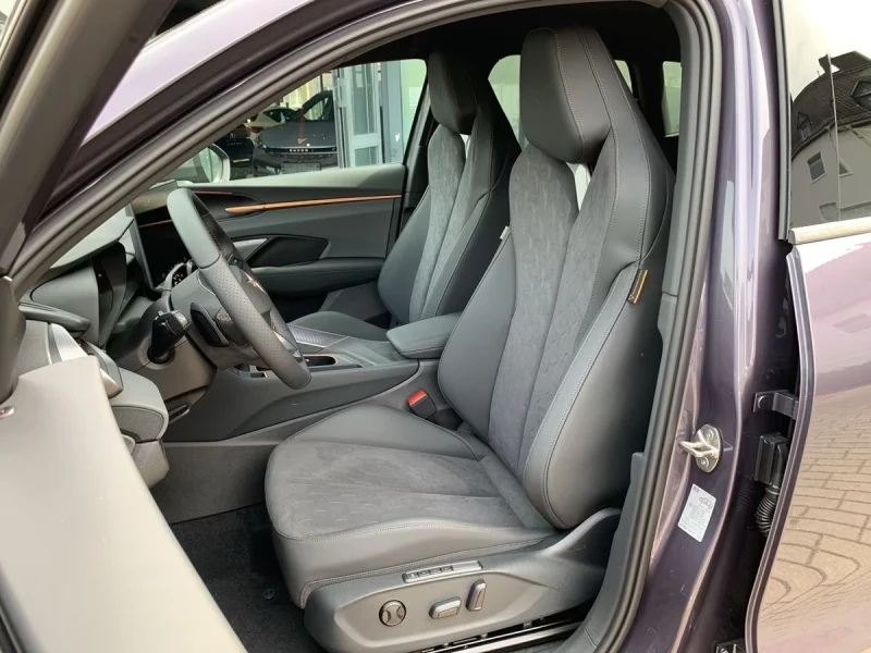 Cupra Formentor НОВ!VZ/265HP/360/PANO/NAVI/LED/AMBI/DIGITAL/740v, снимка 12 - Автомобили и джипове - 52120875