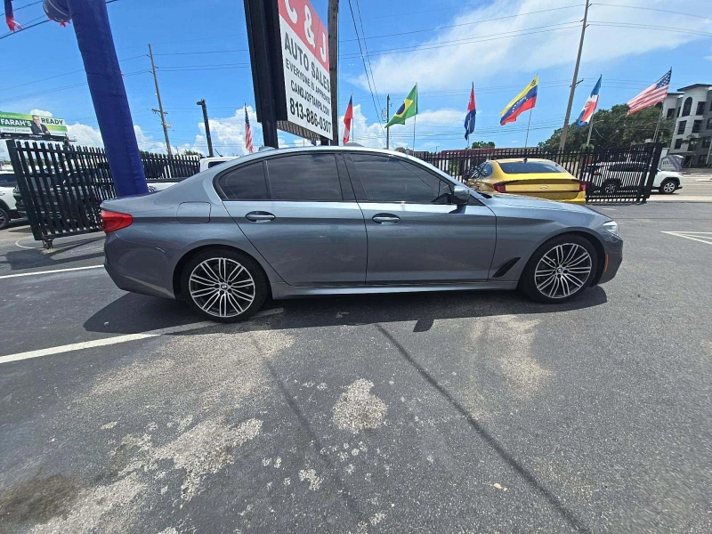 BMW 530 530i M SPORT LINE, снимка 3 - Автомобили и джипове - 52405578