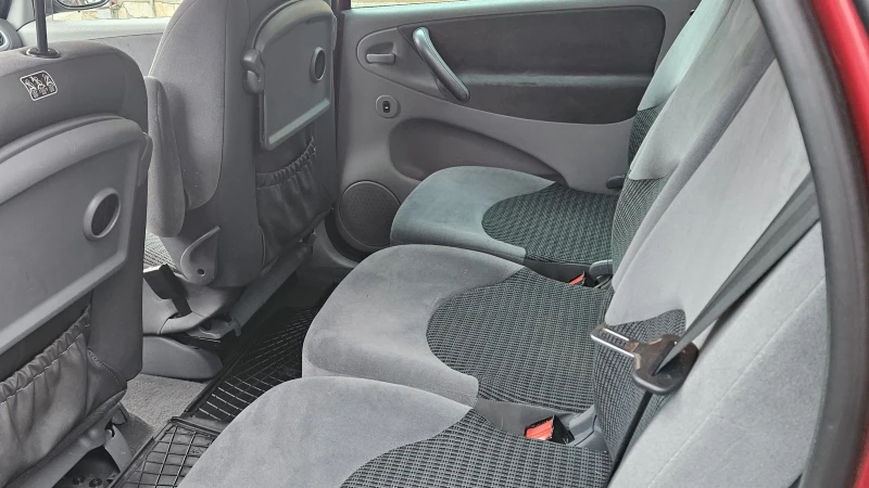 Citroen Xsara picasso 1.6 бензин, снимка 8 - Автомобили и джипове - 52578989