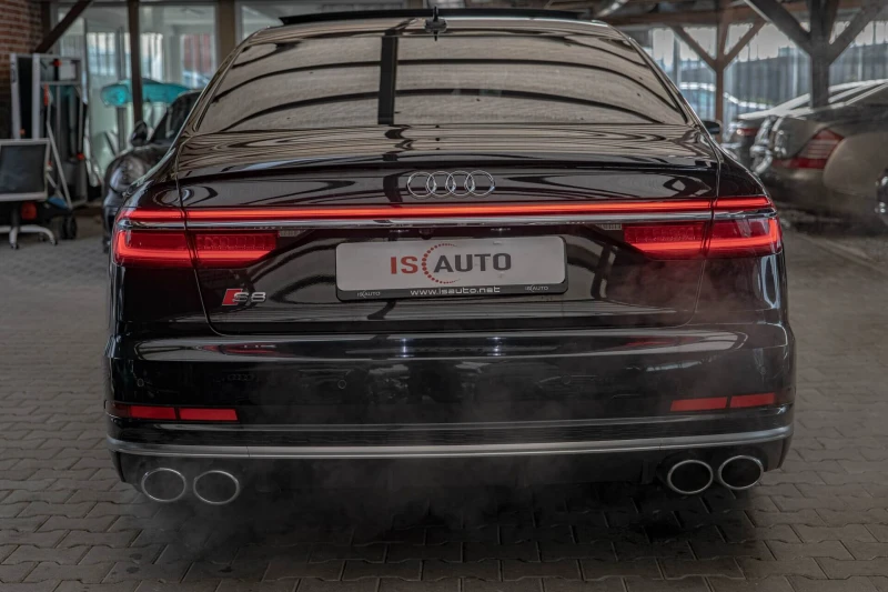 Audi S8 4.0TFSI/Bang&Olufsen/Carbon/3D Камера 360/Дистрони, снимка 4 - Автомобили и джипове - 52623887