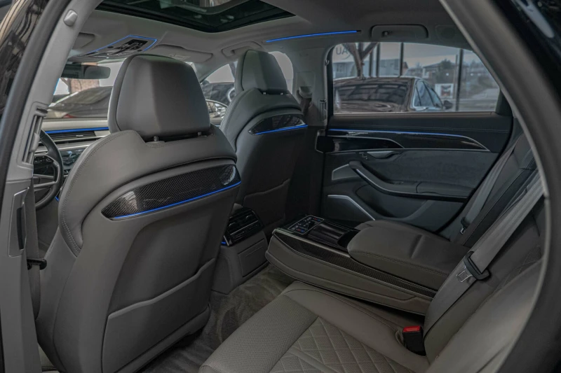 Audi S8 4.0TFSI/Bang&Olufsen/Carbon/3D Камера 360/Дистрони, снимка 7 - Автомобили и джипове - 52623887