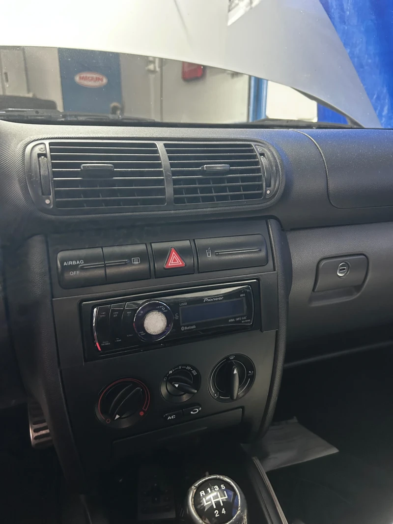 Seat Leon, снимка 6 - Автомобили и джипове - 52628624