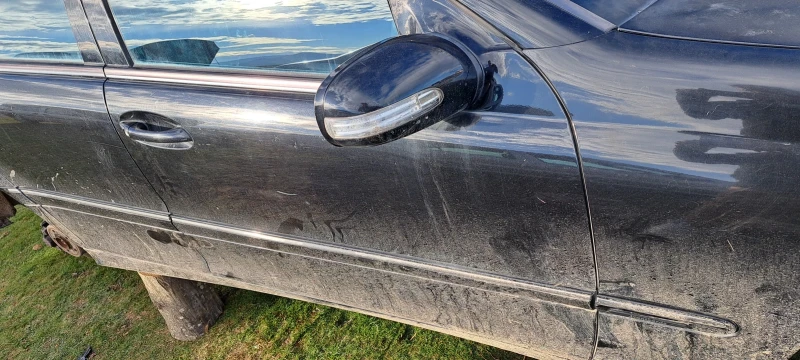 Mercedes-Benz C 180 180, снимка 9 - Автомобили и джипове - 52957576