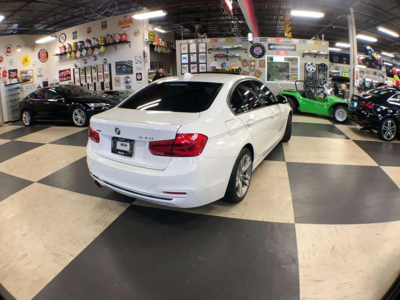 BMW 330 * xDrive * CARFAX * ЦЕНА ДО БГ, снимка 7 - Автомобили и джипове - 53246261