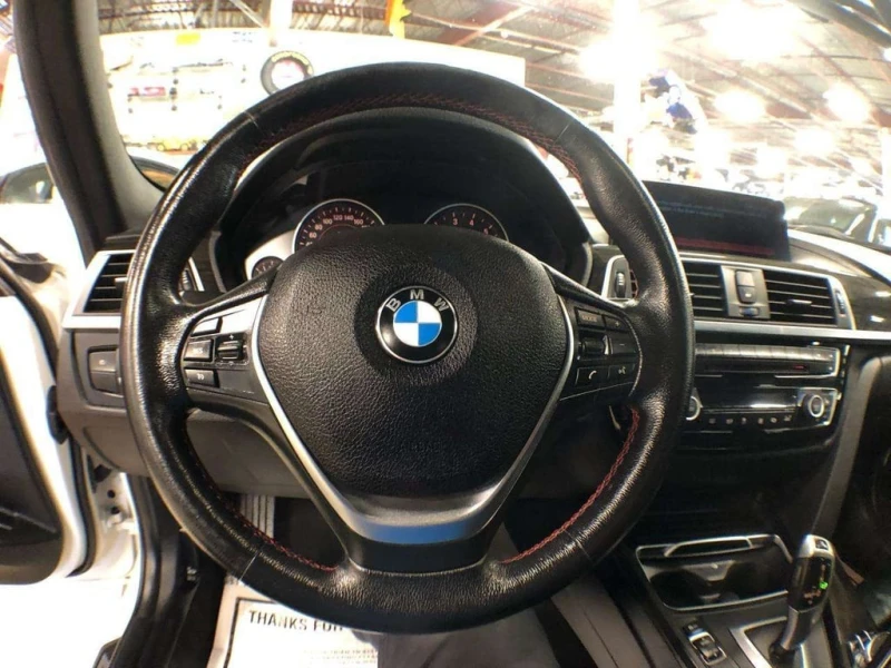 BMW 330 * xDrive * CARFAX * ЦЕНА ДО БГ, снимка 16 - Автомобили и джипове - 53246261