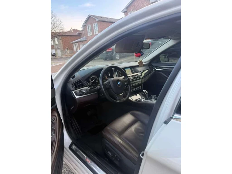 BMW 535 * 4dr Sdn 535d xDrive AWD * CARFAX * ЦЕНА ДО БГ, снимка 10 - Автомобили и джипове - 53529219