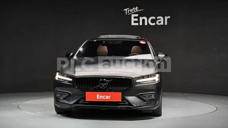 Volvo S60 B5| HEAD-UP| DISTRONIC| ОБДУХ| ВКЛЮЧЕН ТЕХНОТЕСТ, снимка 4 - Автомобили и джипове - 54331679