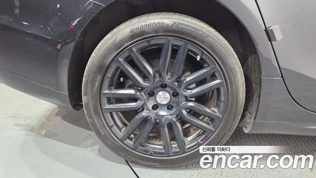 Maserati Ghibli, снимка 16 - Автомобили и джипове - 54753984
