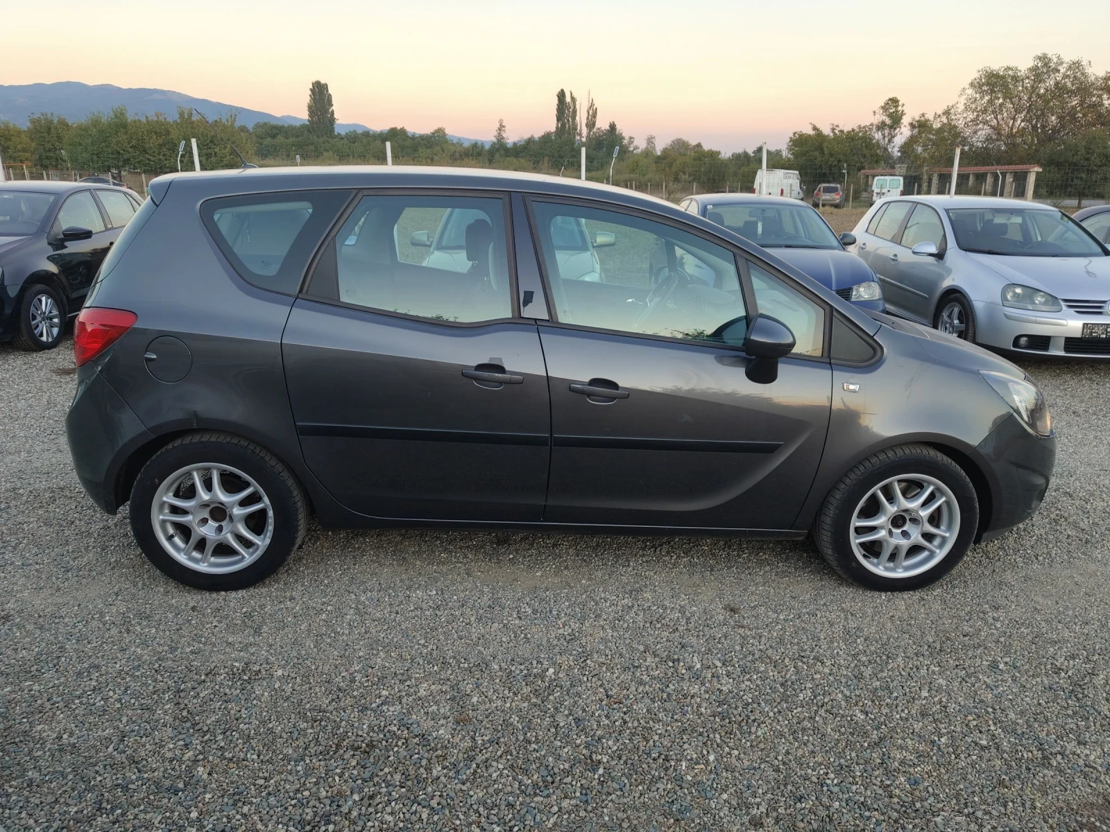 Opel Meriva 1.7CDTI AUTOMATIC TRANSMISSION  - изображение 7