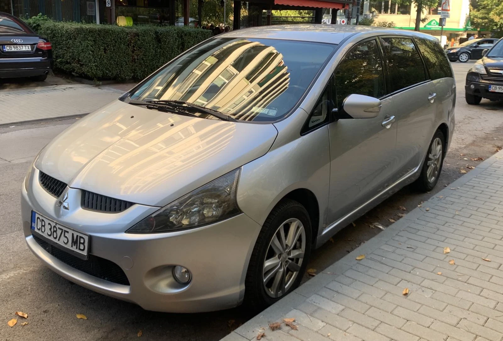 Mitsubishi Grandis  - изображение 6