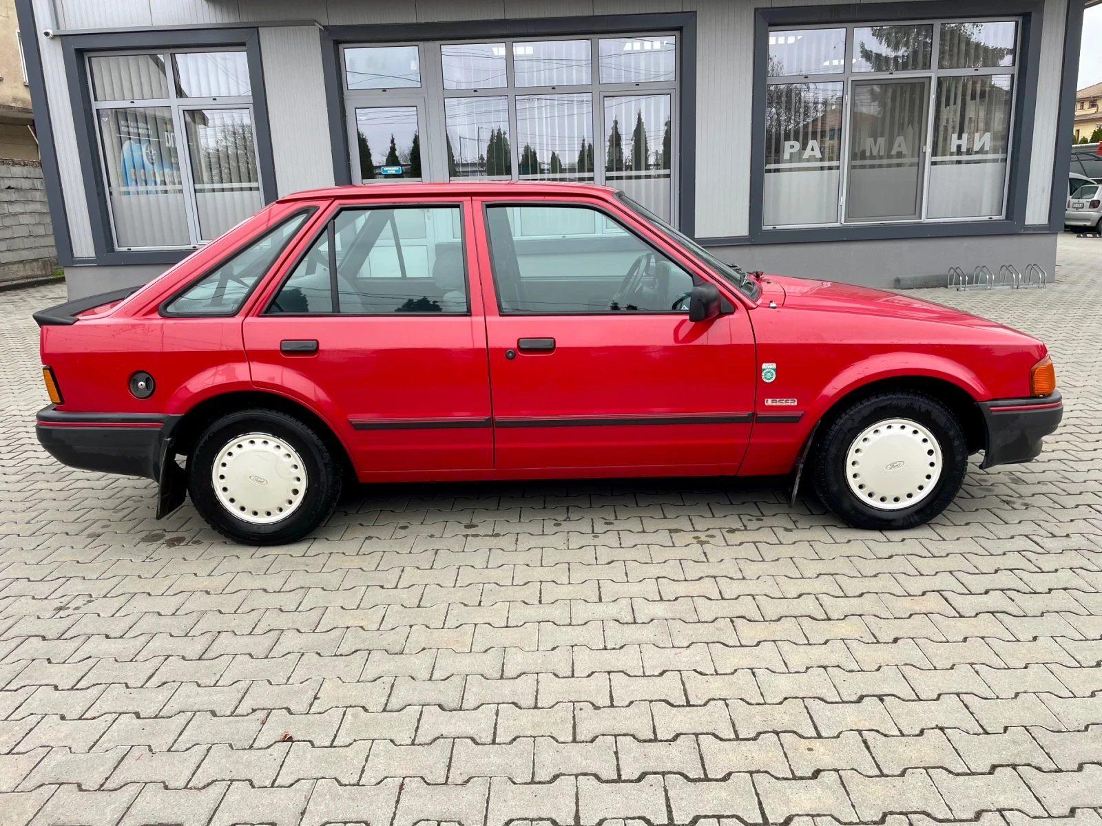 Ford Escort  - изображение 3