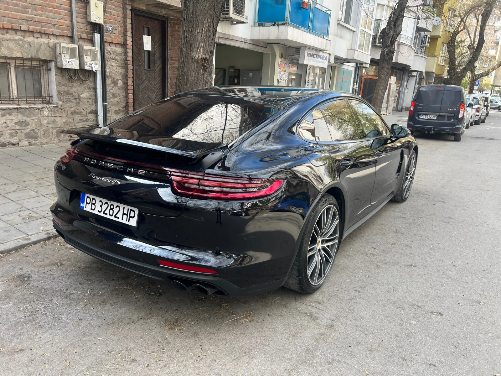 Porsche Panamera 4S BI-TURBO* KeyGo* 360* LIZING* .48х2666лв - изображение 6