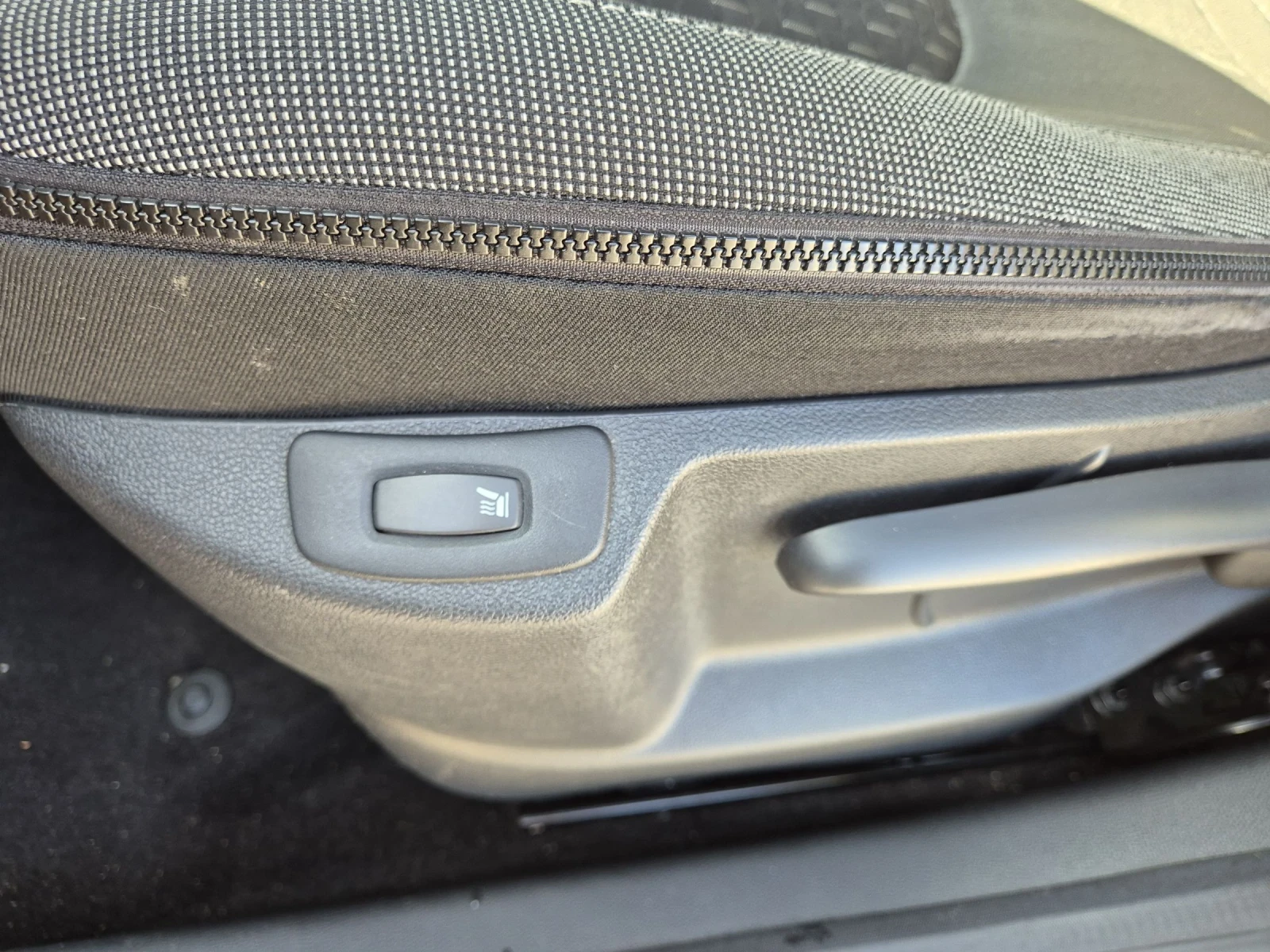 Renault Captur 1.5DCI - изображение 10