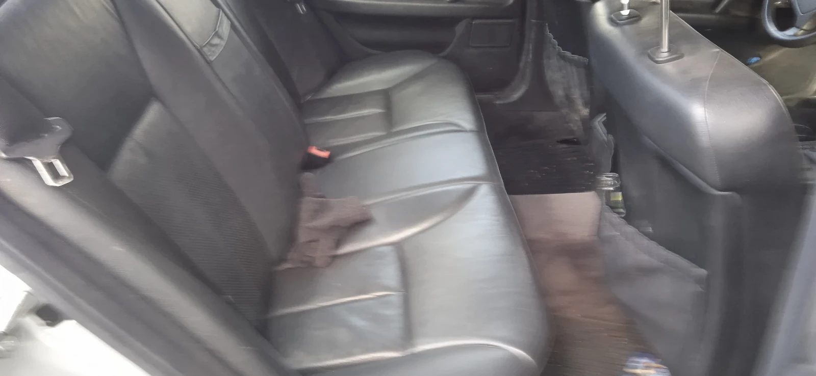 Mercedes-Benz E 200 210 - изображение 6