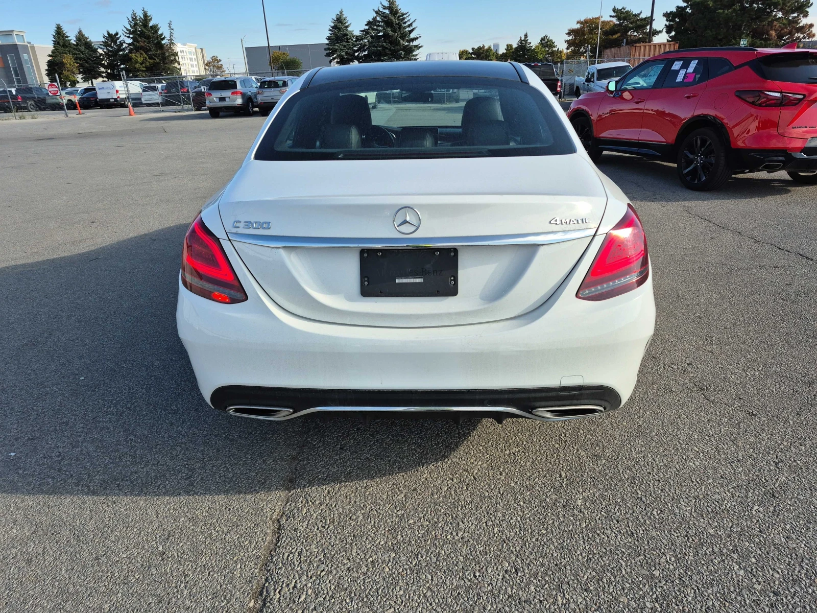 Mercedes-Benz C 300 CARFAX * * АВТО КРЕДИТ * *  - изображение 4