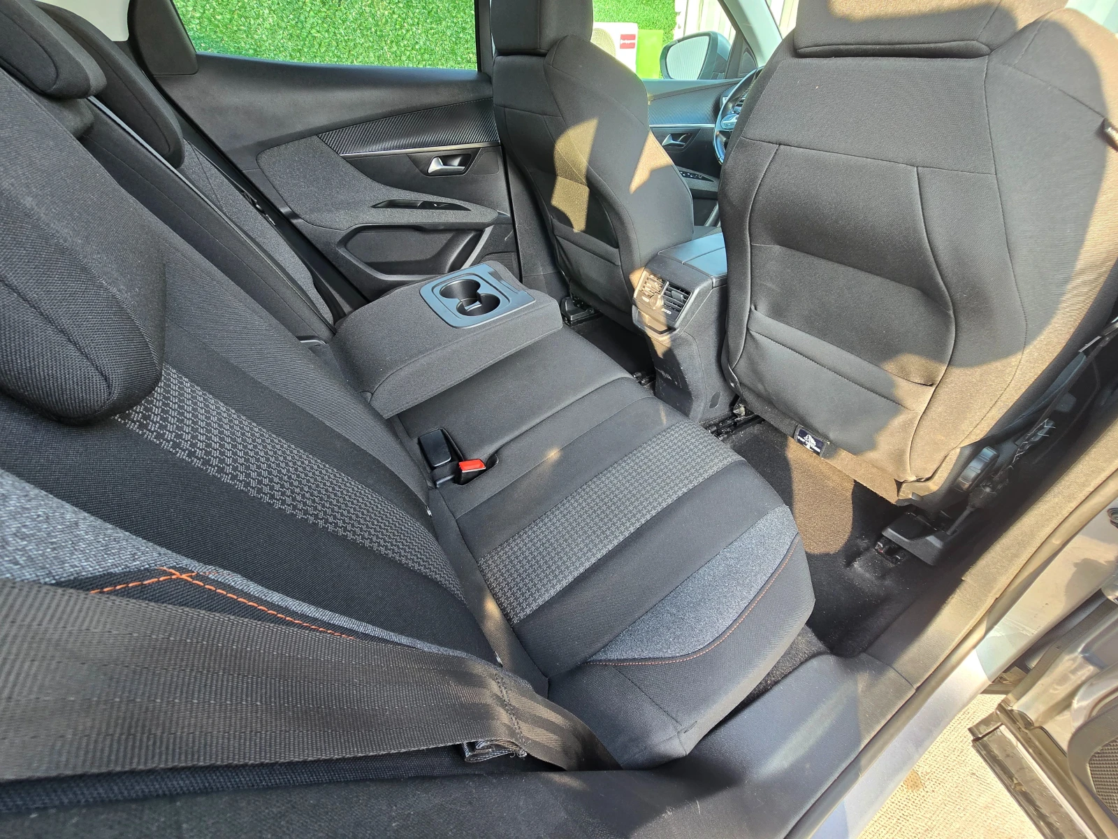 Peugeot 3008 1.6HDI 120..   | Mobile.bg   17