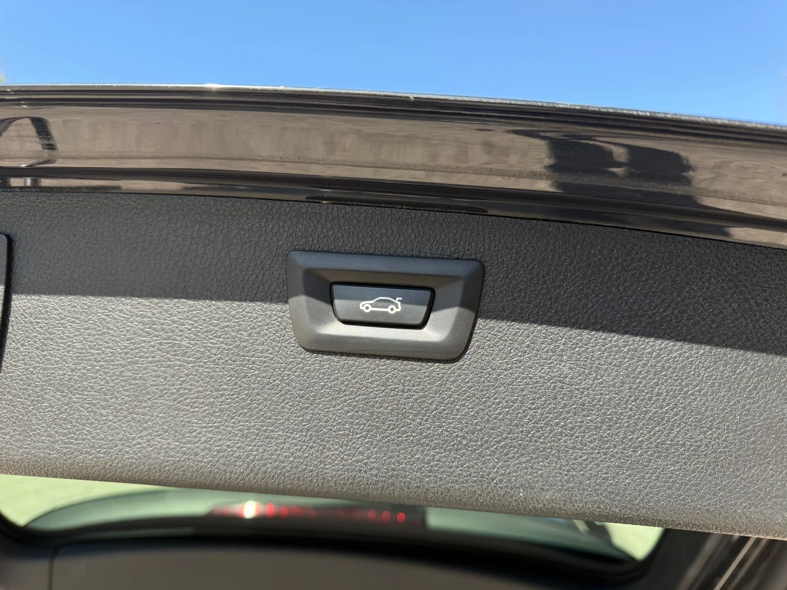 BMW 320 F31 320d X-Drive LCI, снимка 16 - Автомобили и джипове - 53812714