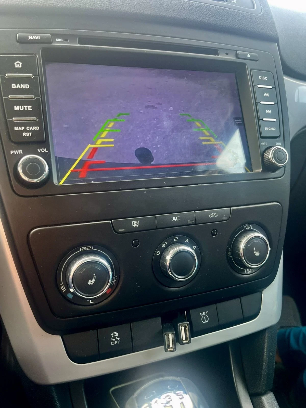 Skoda Yeti, снимка 6 - Автомобили и джипове - 53936784