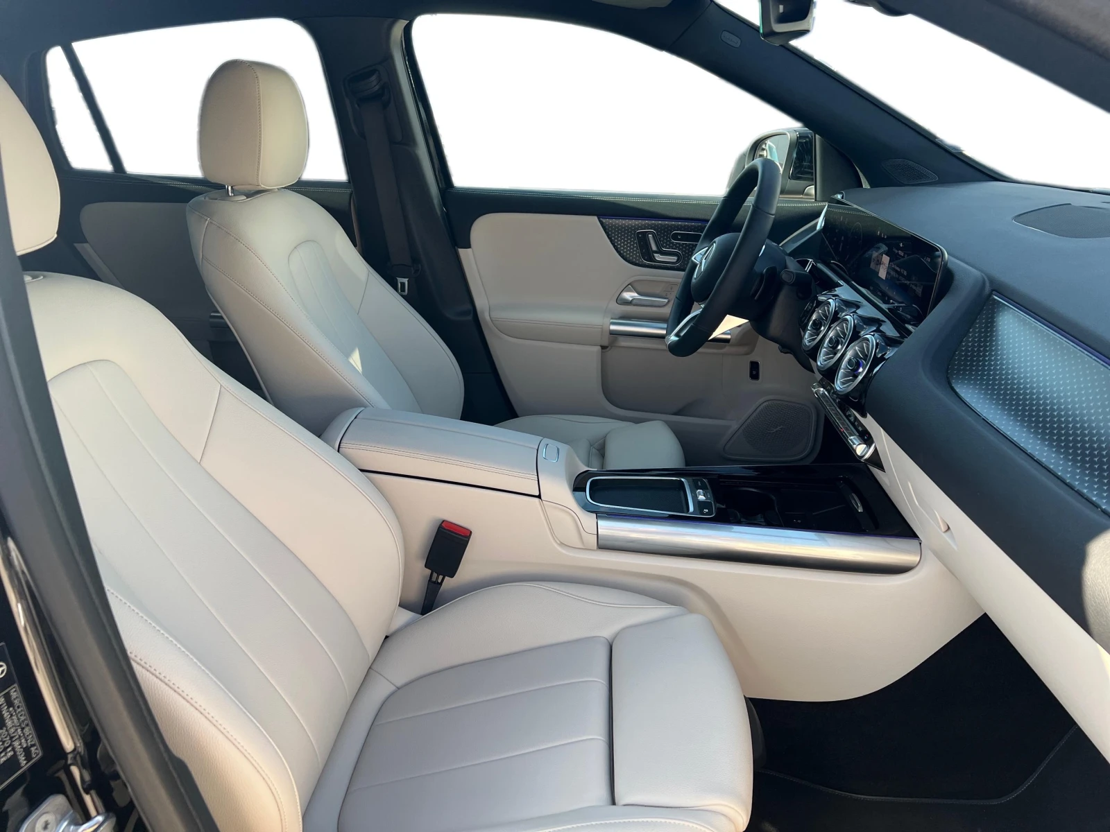 Mercedes-Benz GLA 180 | Mobile.bg � ����������� 11