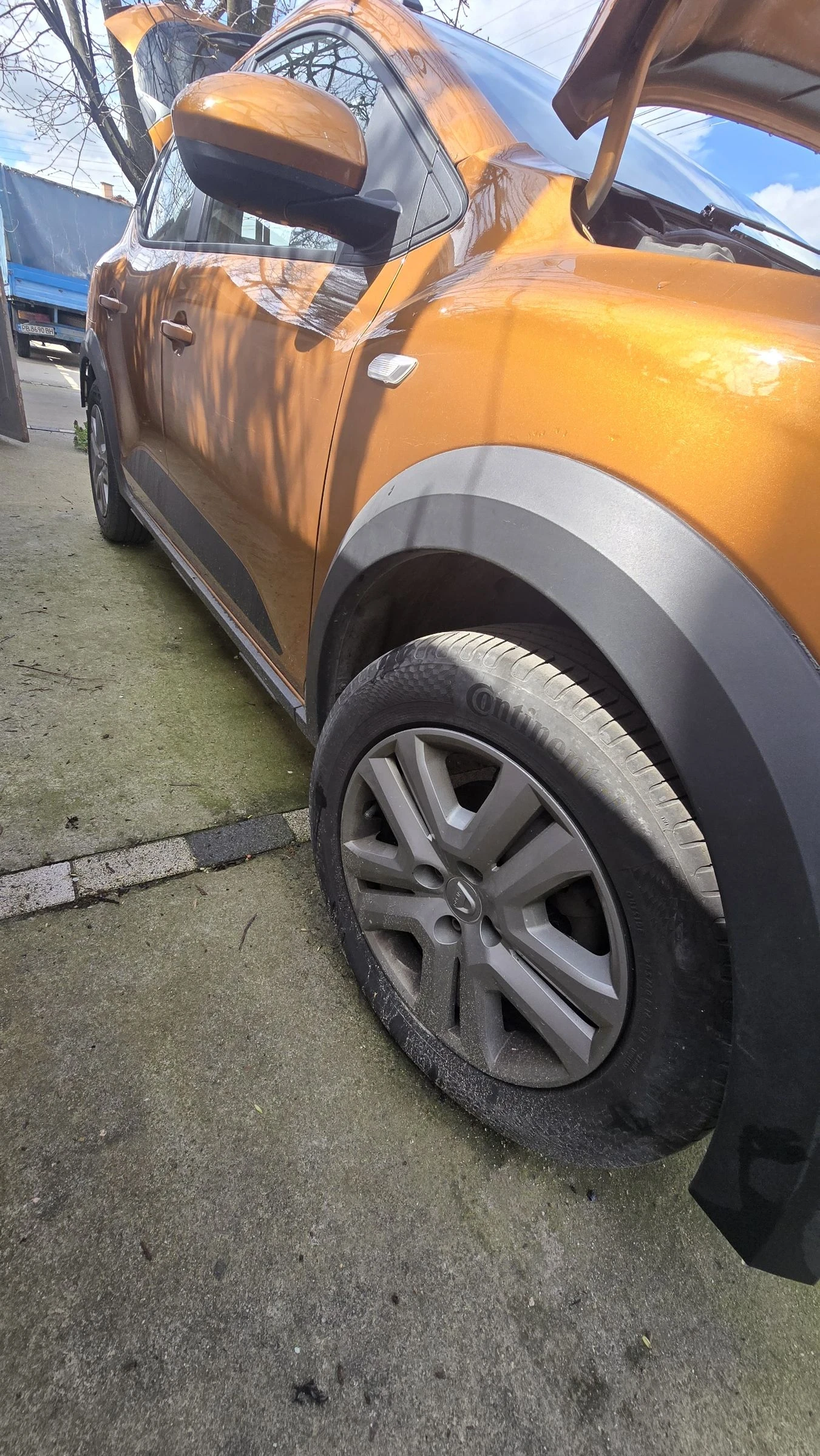 Dacia Sandero, снимка 7 - Автомобили и джипове - 54009243