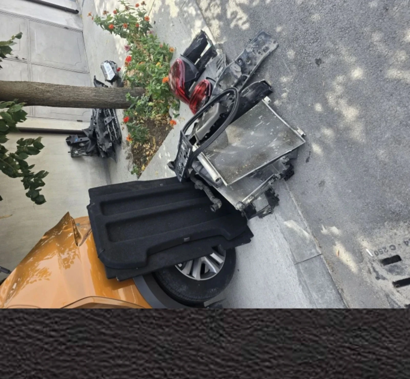 Dacia Sandero, снимка 2 - Автомобили и джипове - 54009243