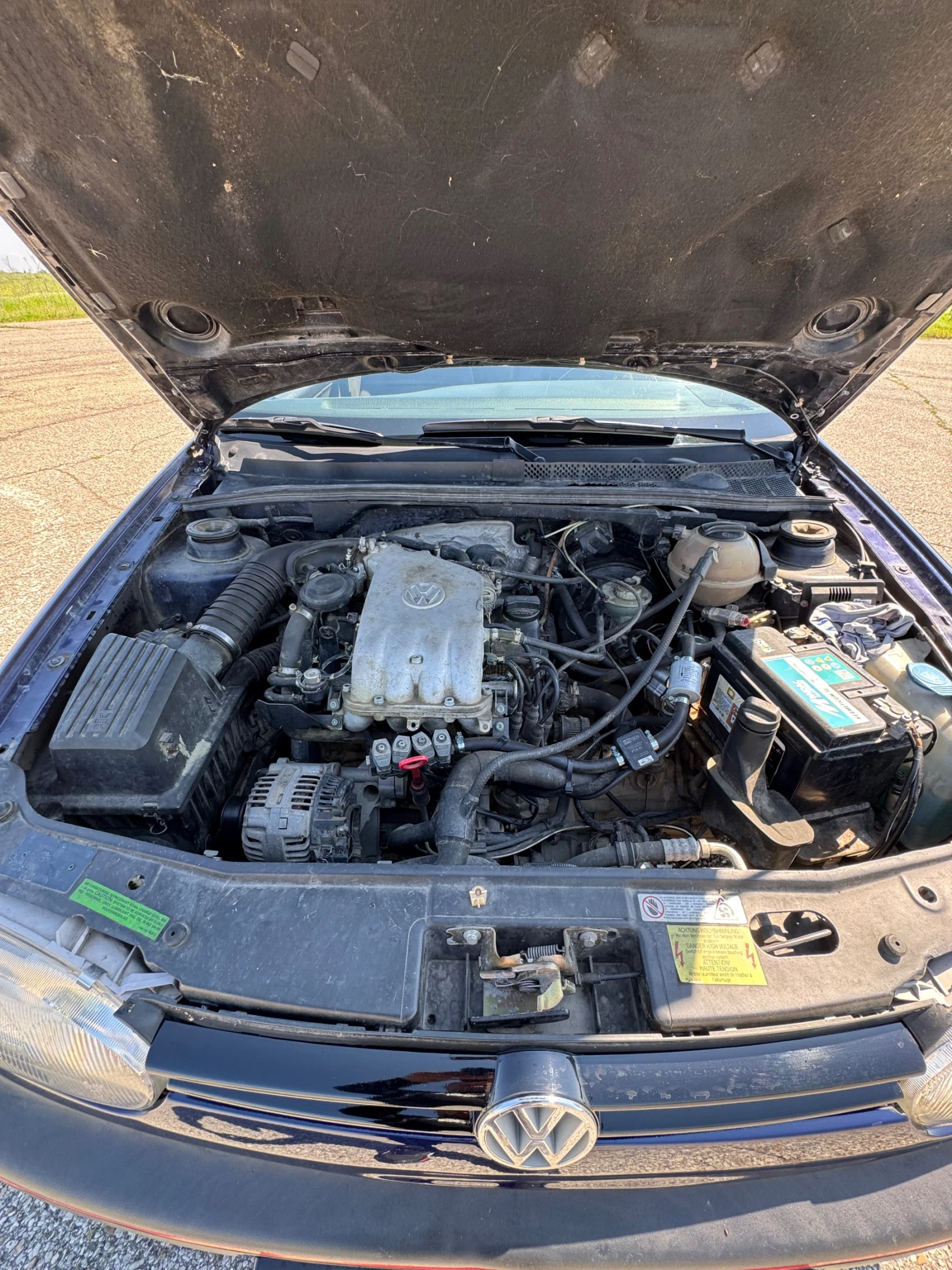 VW Golf 1.6 100к.с.??, снимка 15 - Автомобили и джипове - 54243633