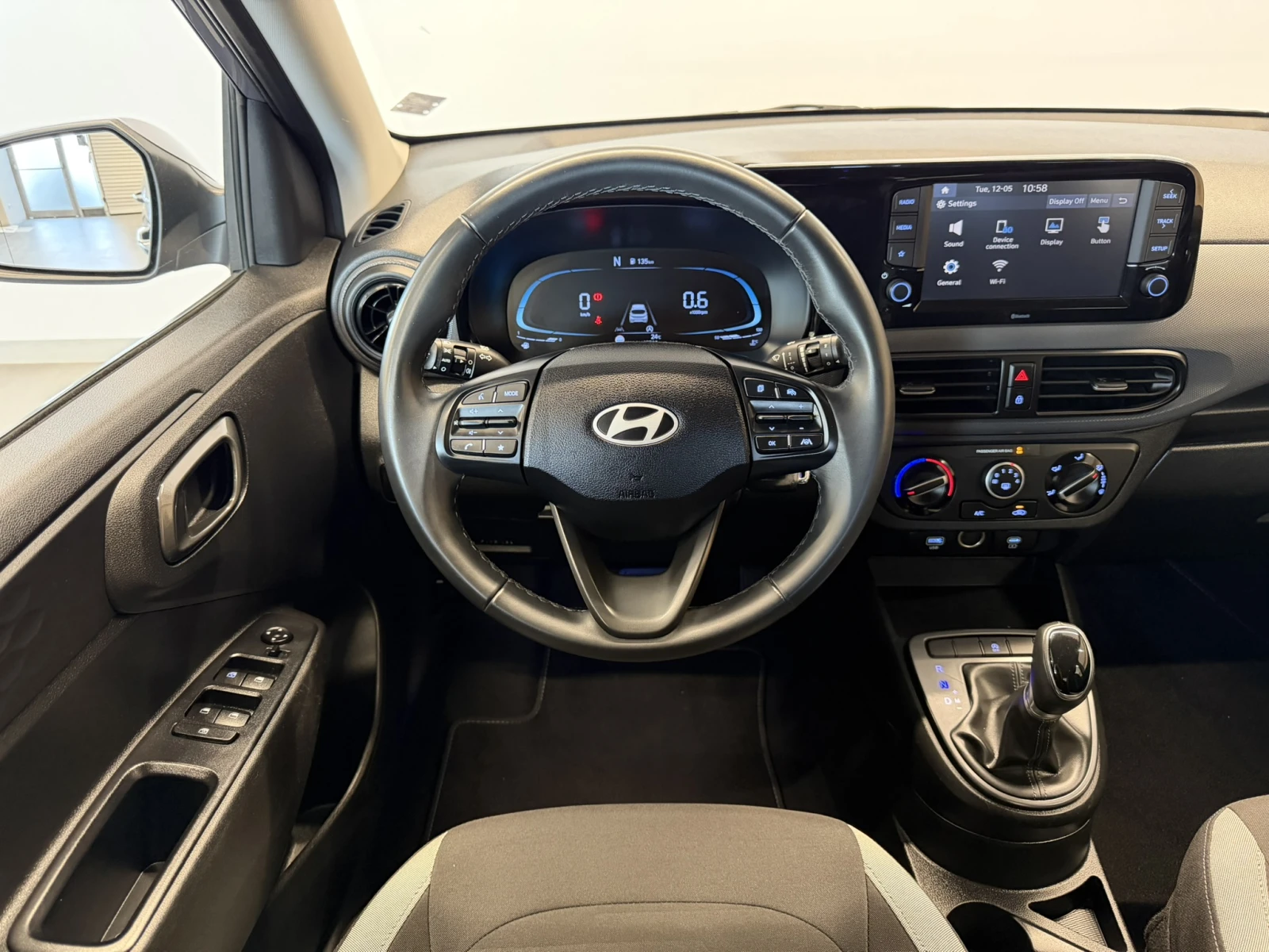 Hyundai I10 COMFORT, снимка 11 - Автомобили и джипове - 54706951