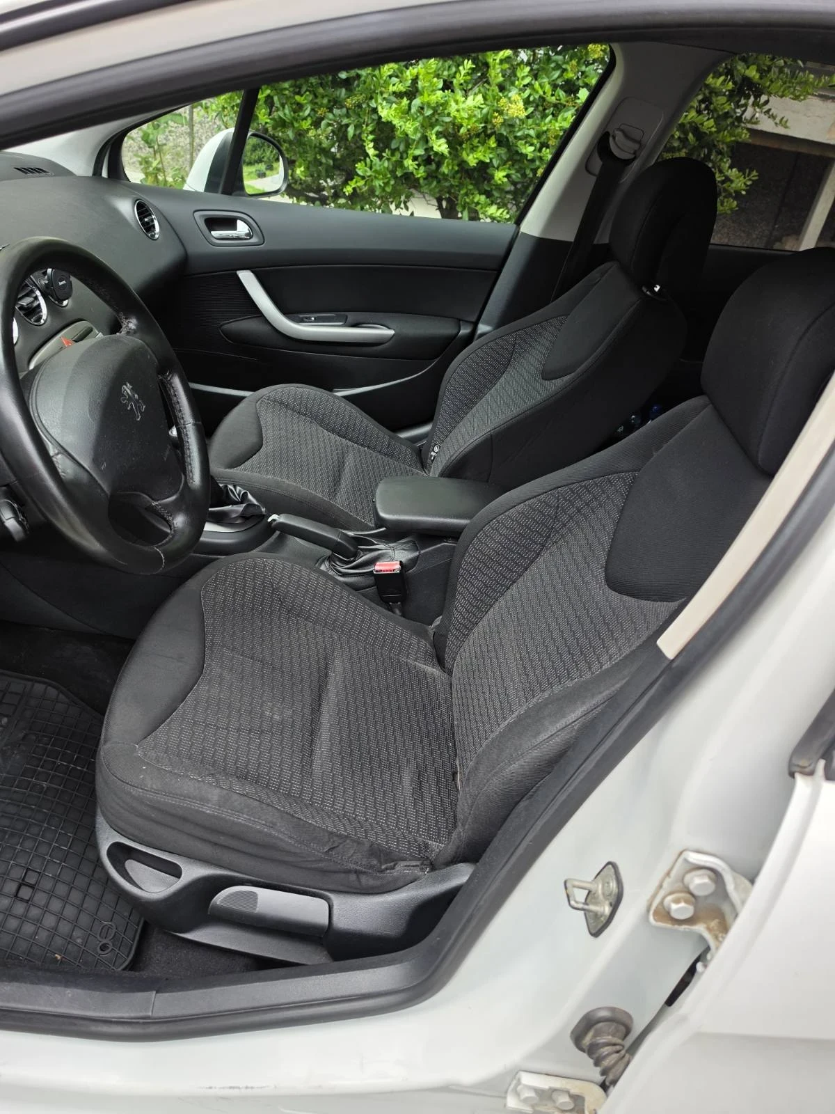 Peugeot 308, снимка 9 - Автомобили и джипове - 54803114