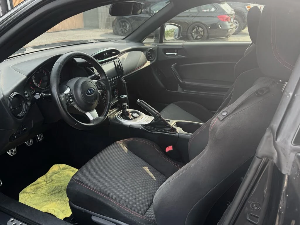 Subaru BRZ  RWD, снимка 7 - Автомобили и джипове - 54875580