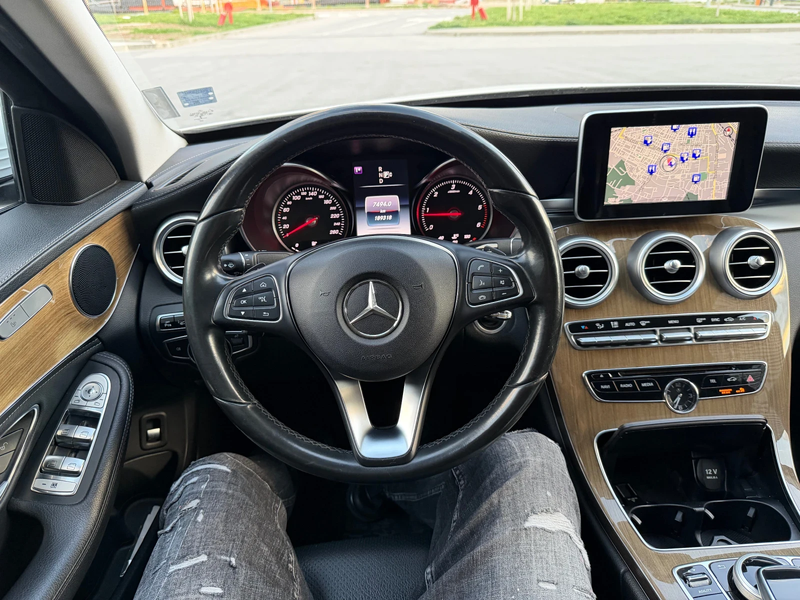 Mercedes-Benz C 250 AMG РАСK/СМЕНЕНИ ВЕРИГИ/РЕАЛНИ KM, снимка 6 - Автомобили и джипове - 54966516
