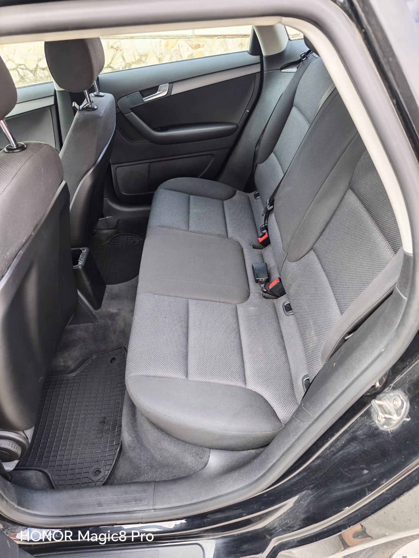 Audi A3 1.6 cdi, снимка 10 - Автомобили и джипове - 55179719