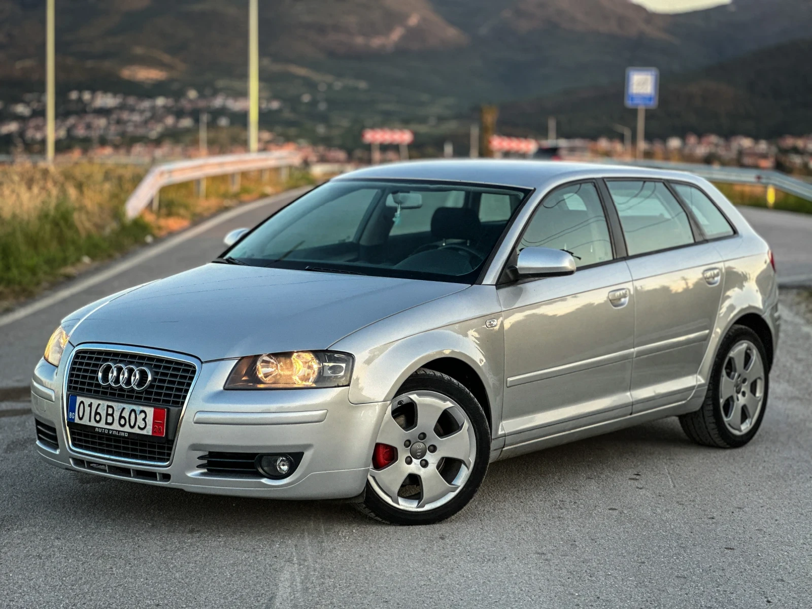 Audi A3 2.0TDI SPORTBACK, снимка 3 - Автомобили и джипове - 55249576